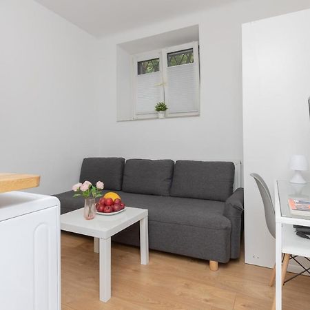 Micro Apartment Near Fort Mokotow By Noclegi Renters Warsaw Luaran gambar