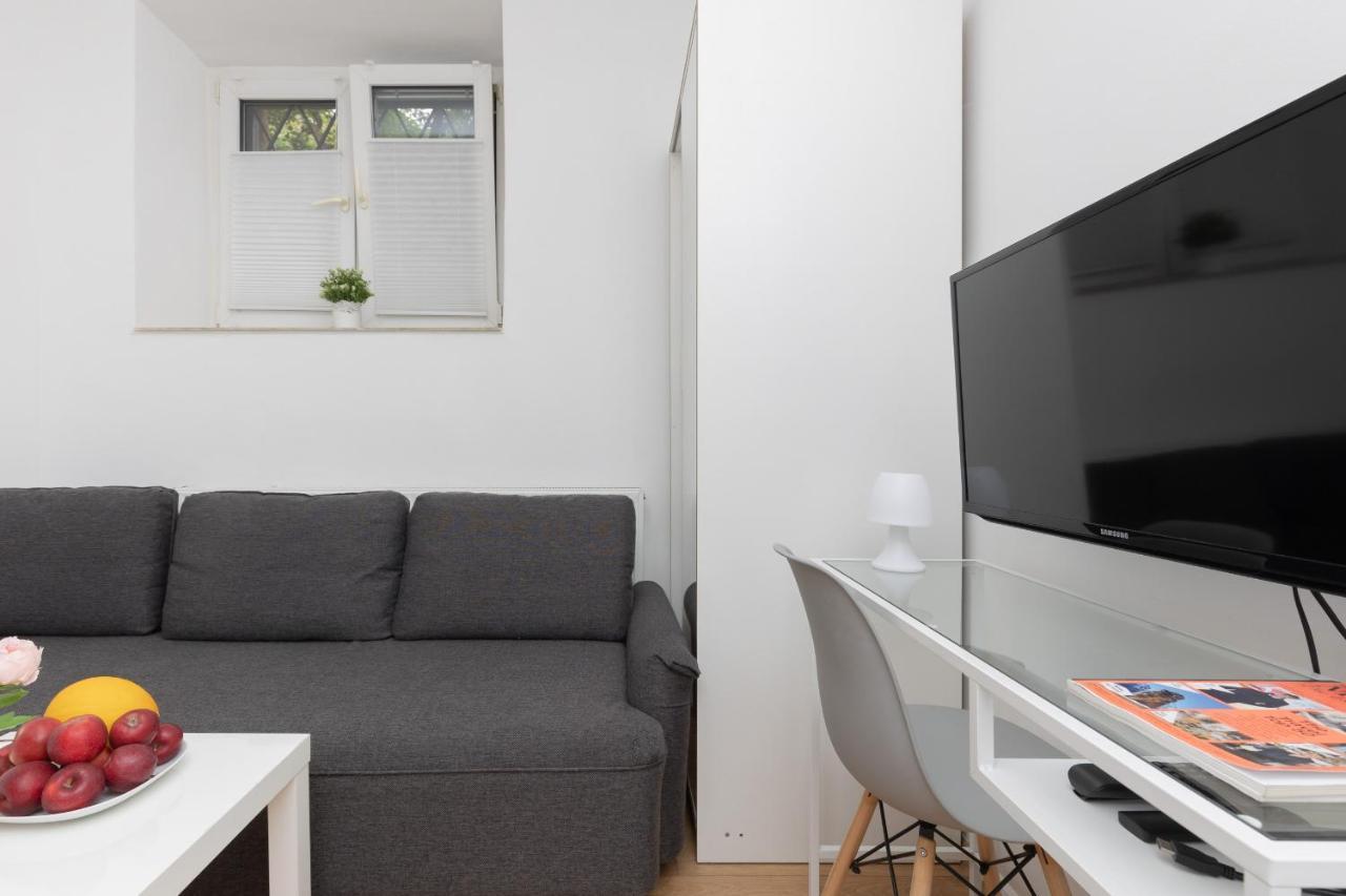 Micro Apartment Near Fort Mokotow By Noclegi Renters Warsaw Luaran gambar
